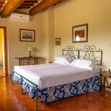Panzanello Farm stay *